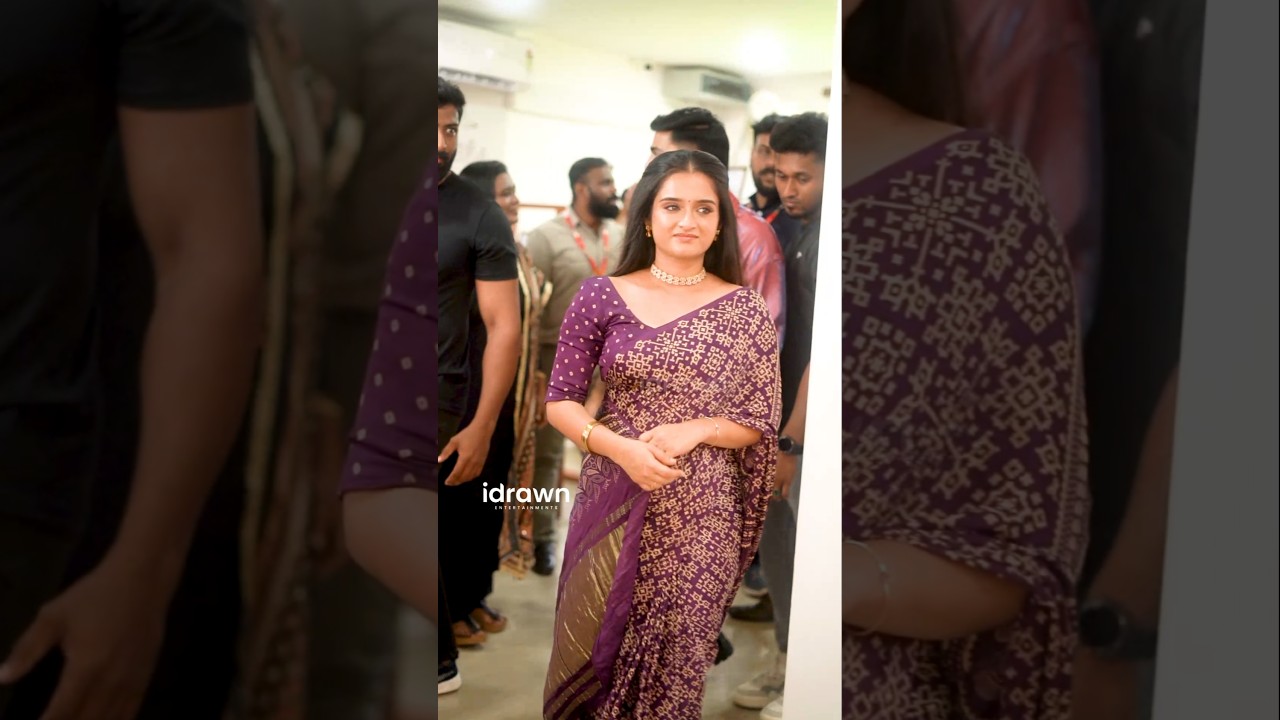 ഗോപികയും ജിപിയും എന്തൊരു ലുക്കാണ് | #gopikanil #gp #govindpadmasoorya