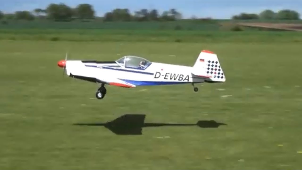 Second flight of the day,Ian’s ZLIN 526AFS