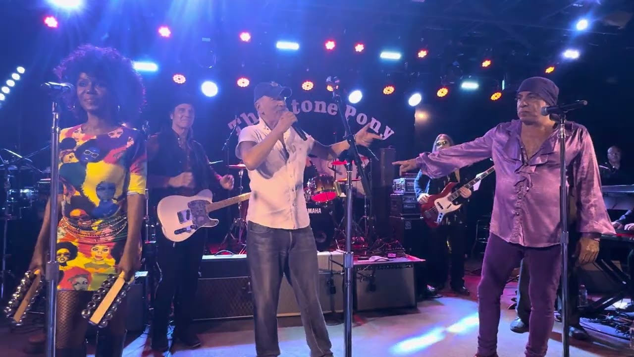 Little Steven & The Disciples Of Soul - Santa Claus Is Coming Town 12-14-25 Stone Pony, Asbury Park