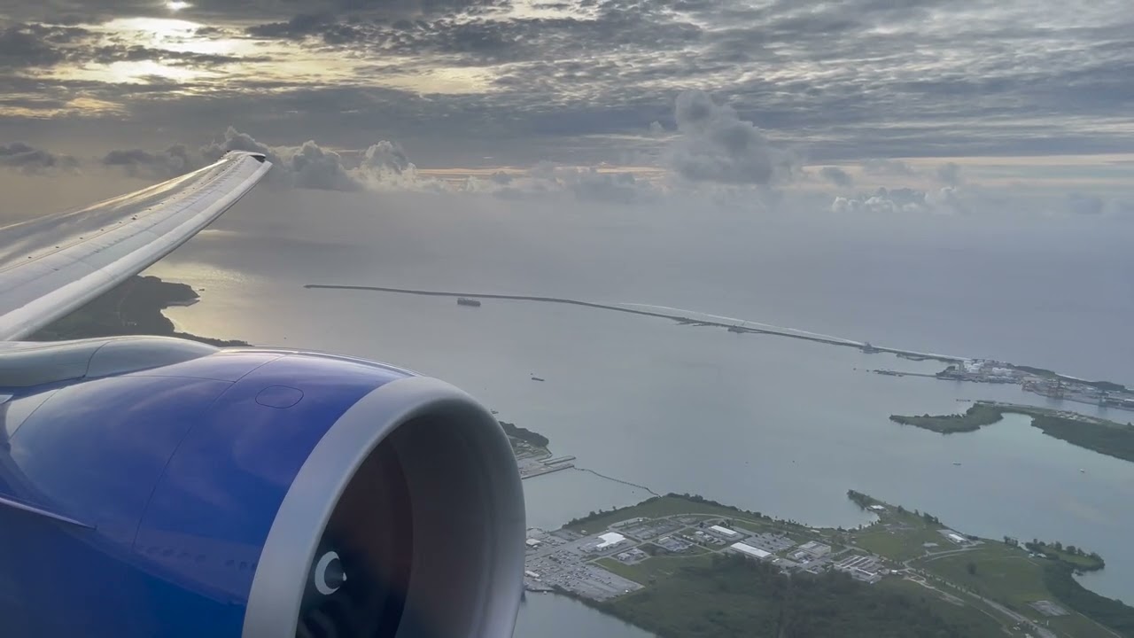 United - Boeing 777-322ER - UA201 - Honolulu to Guam (Landing)