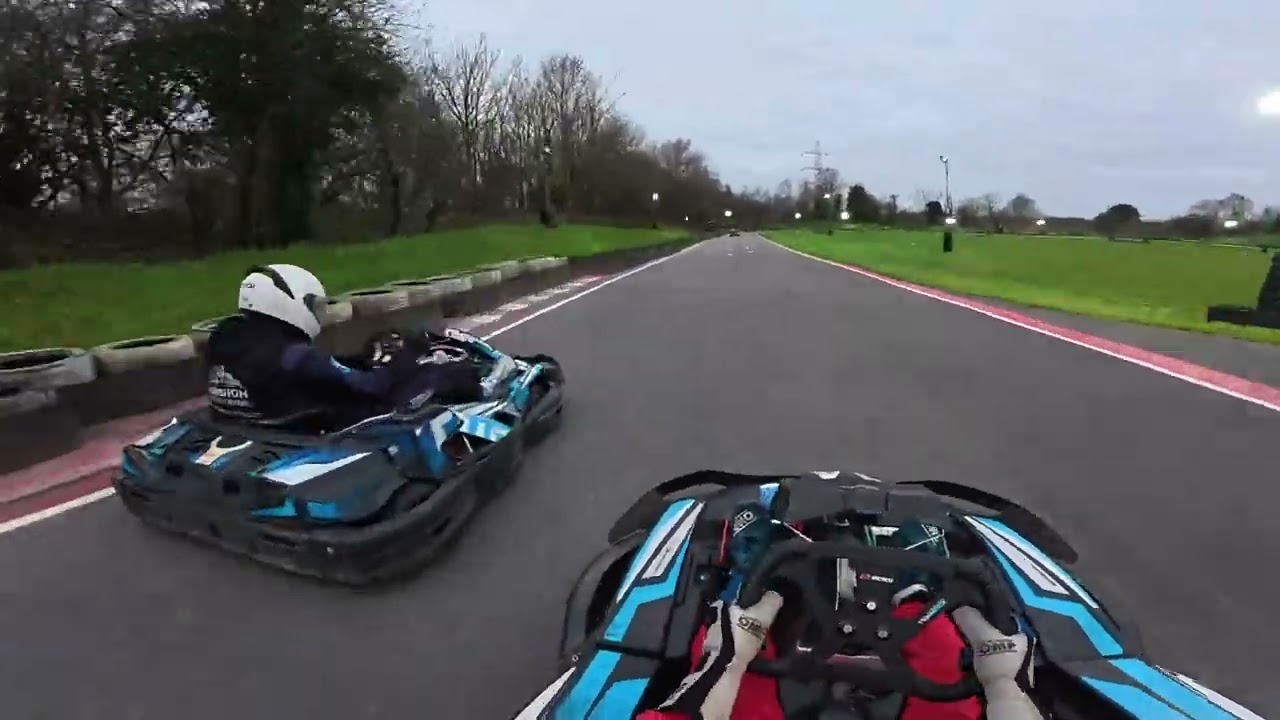 Surbiton Raceway Hot Lapping Session 1