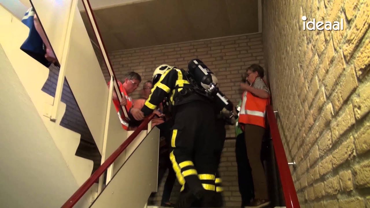 Brandweeroefening in Zelhem (08-06-2015)