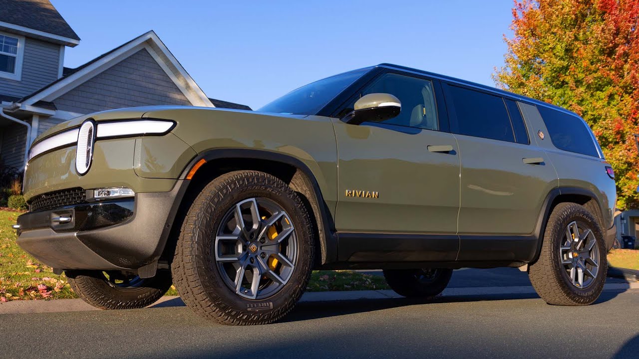 Rivian R1S Owner Interview & Test Drive