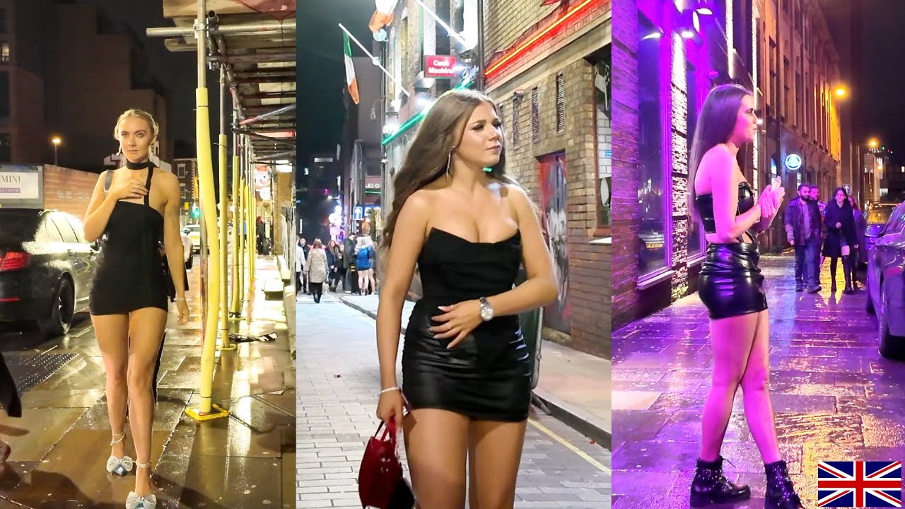 LIVERPOOL CITY UK CHRISTMAS NIGHTLIFE