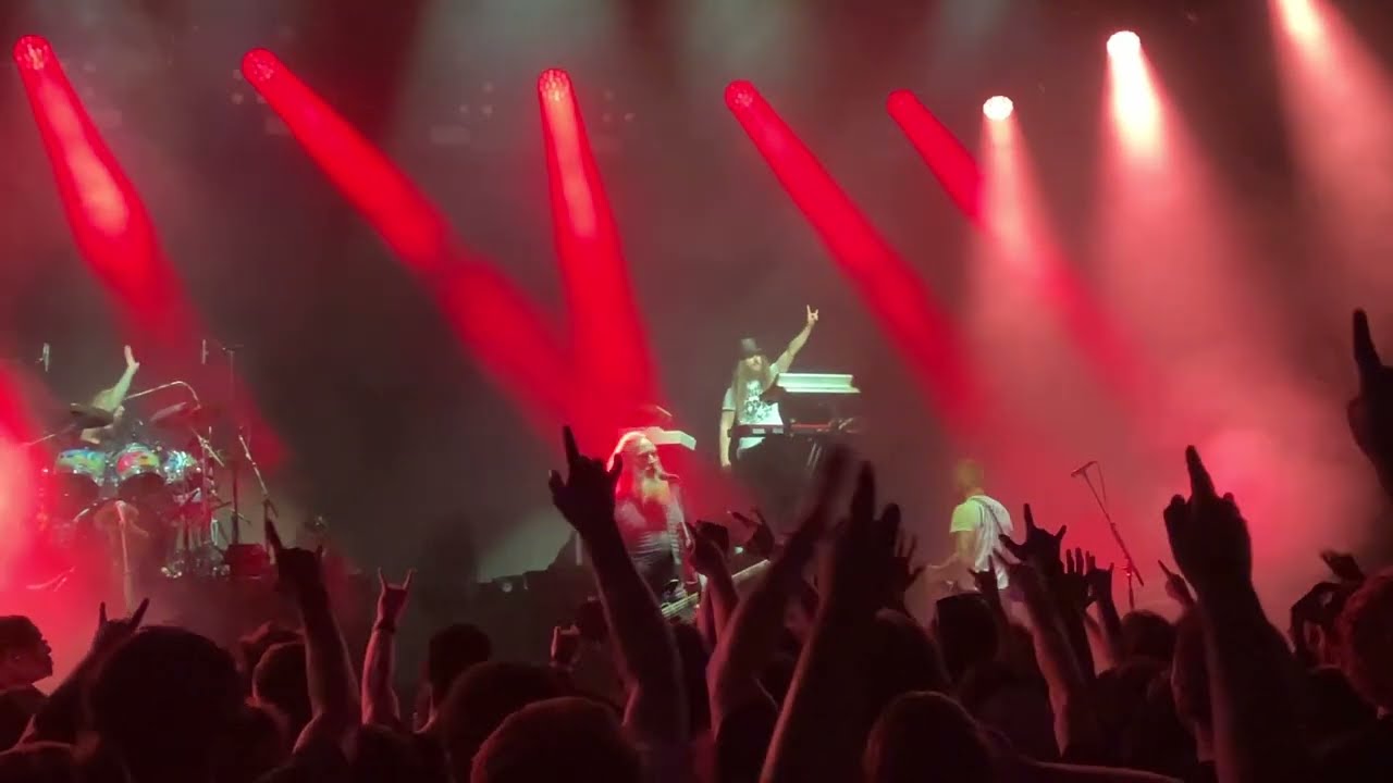 Mastodon 