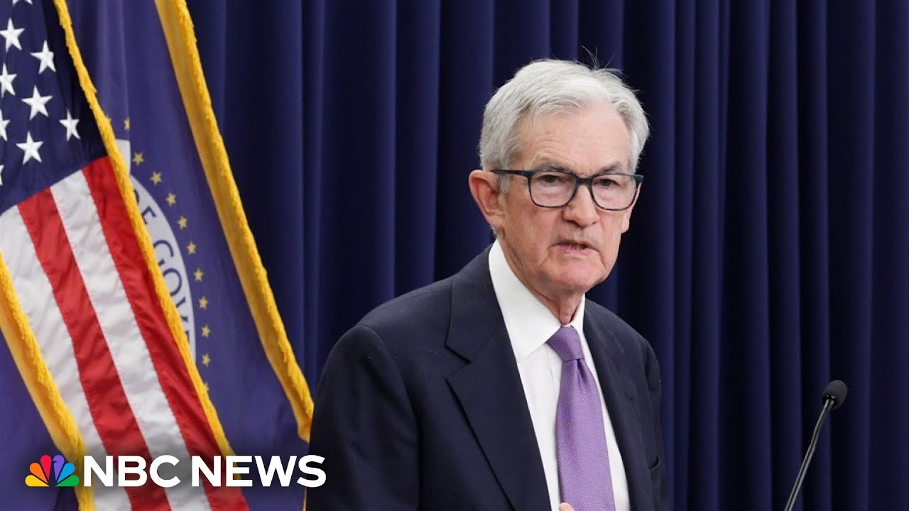 Federal Reserve decides to keep interest rates steady