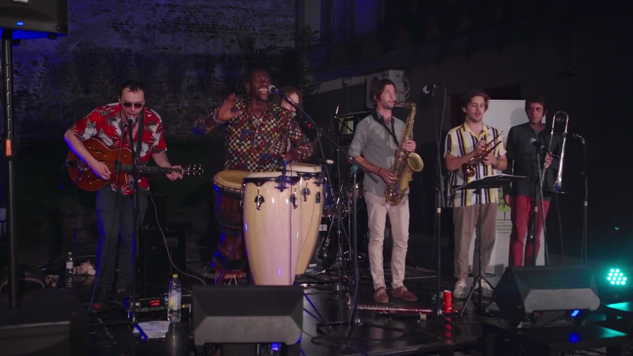 Iza ugla - uho svijeta: Orkestar Toumaranke