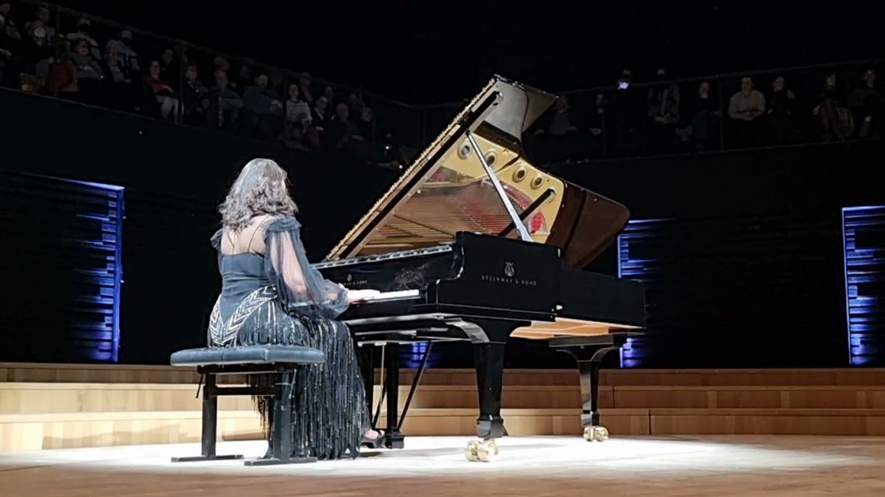 Khatia Buniatishvili - Schubert / Liszt: „Ständchen“ (Serenade), 18. Dezember 2023 München / Munich
