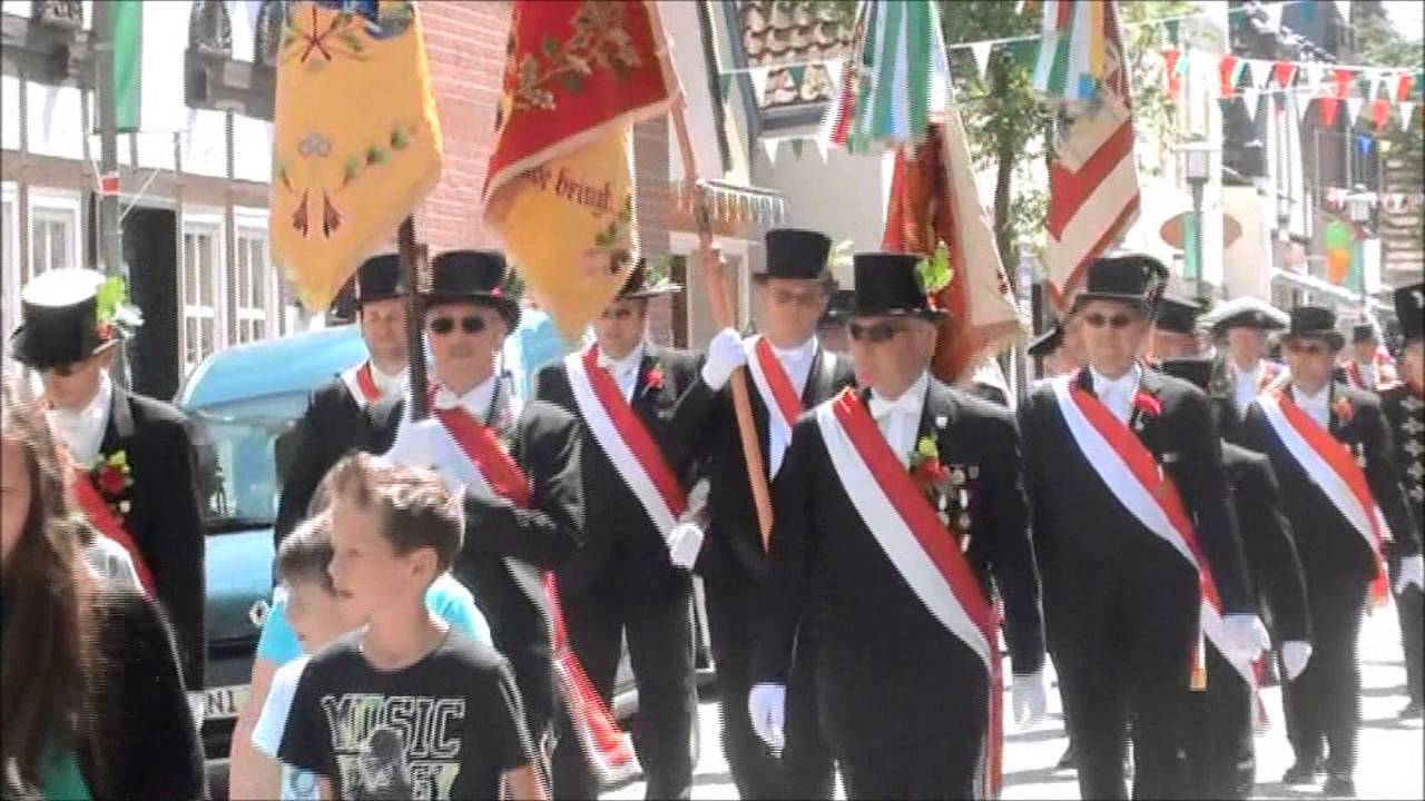 Der Schützenfestumzug in Hoya den 06.07.2013