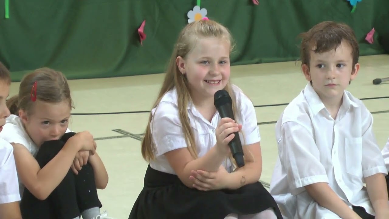 Bemutatkozik az iskola   -   A Pellérdi Általános Iskola kulturális estje.    2024.06.07.