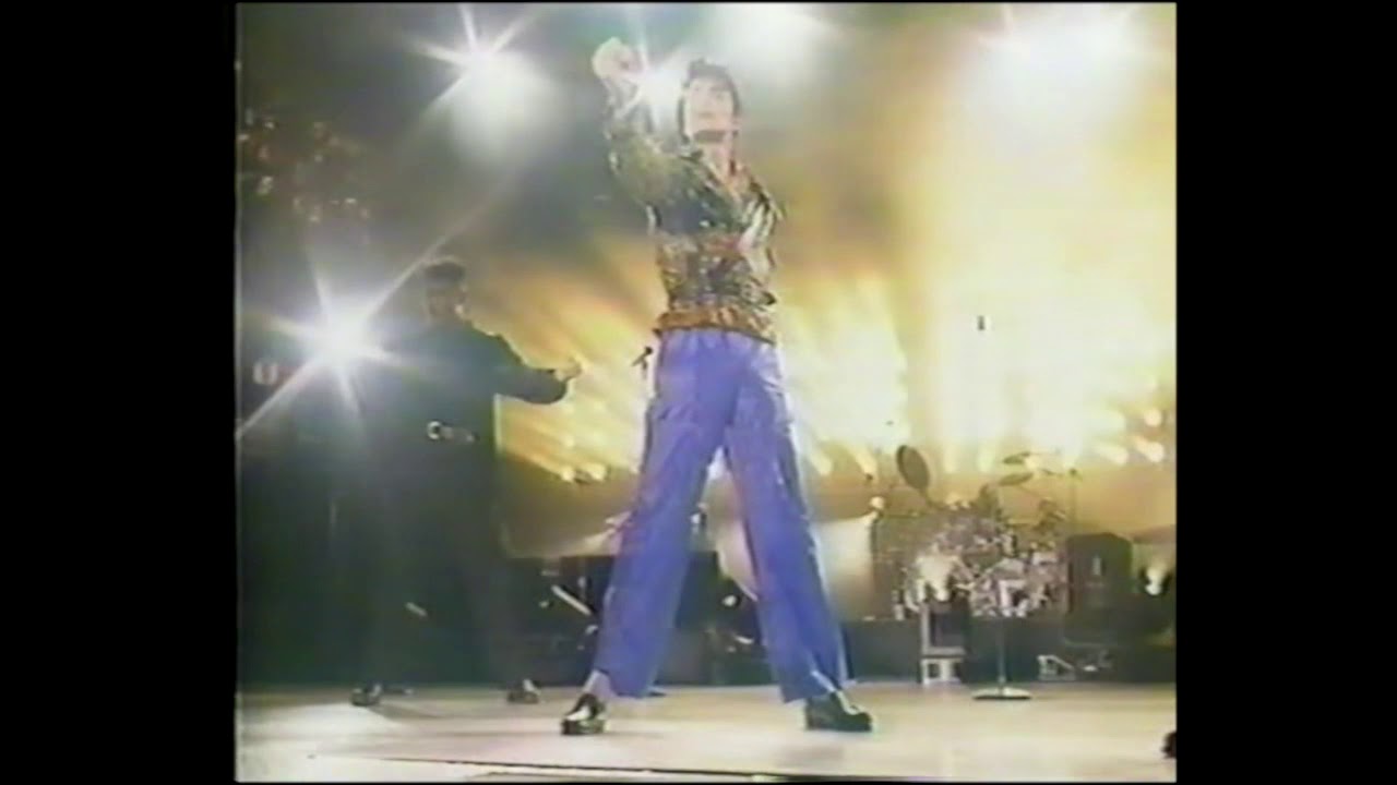 Michael Jackson’s “Working Day And Night” Live in Dangerous Tour Copenhagen, Denmark 1992