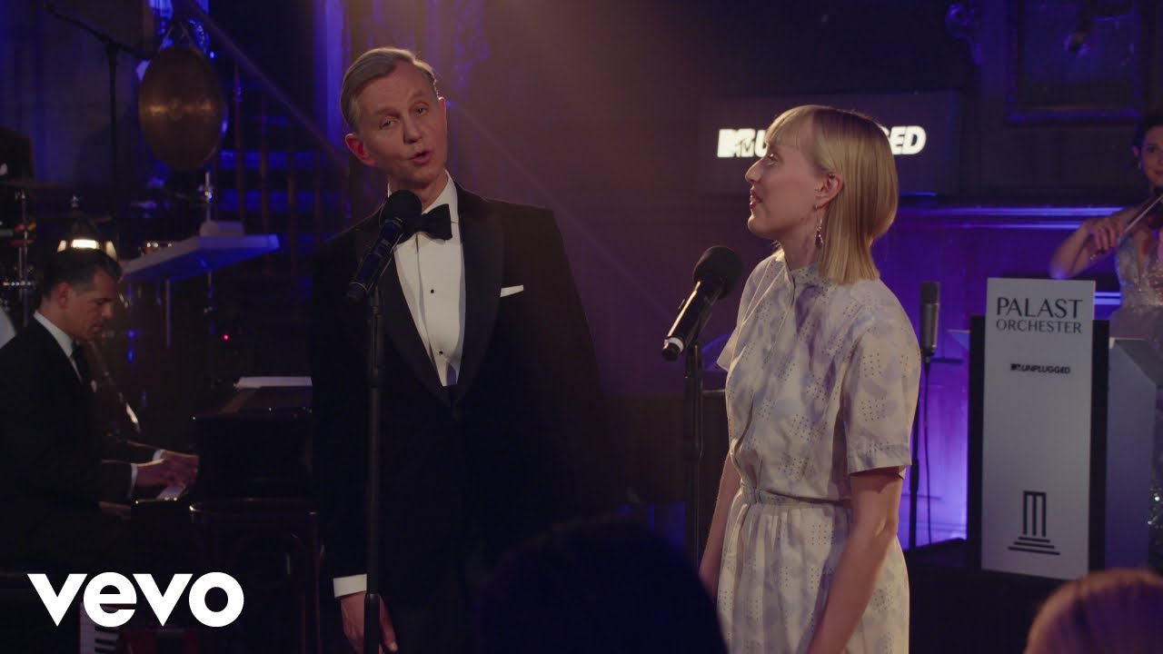 Max Raabe, Palast Orchester - Guten Tag, liebes Glück (MTV Unplugged) ft. LEA