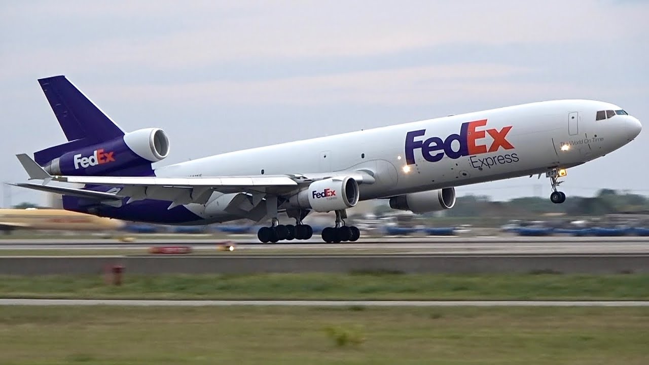 The Smoothest MD-11 Landing You’ll Ever See
