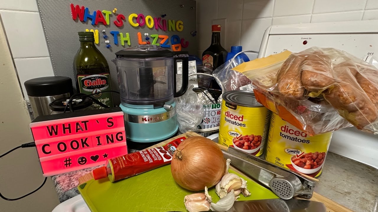 LIVE Homemade Tomato Meat Sauce Feb 18, 2026