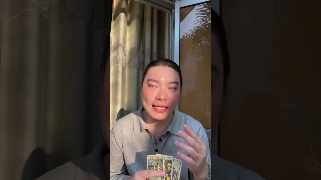 Ai đang cản trở mối quan hệ của bạn? | Tarot