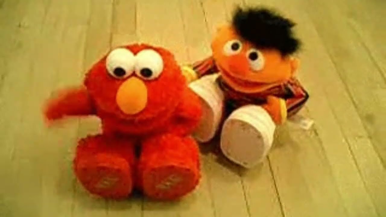 ELMO IN  COME FOLLOW ME
