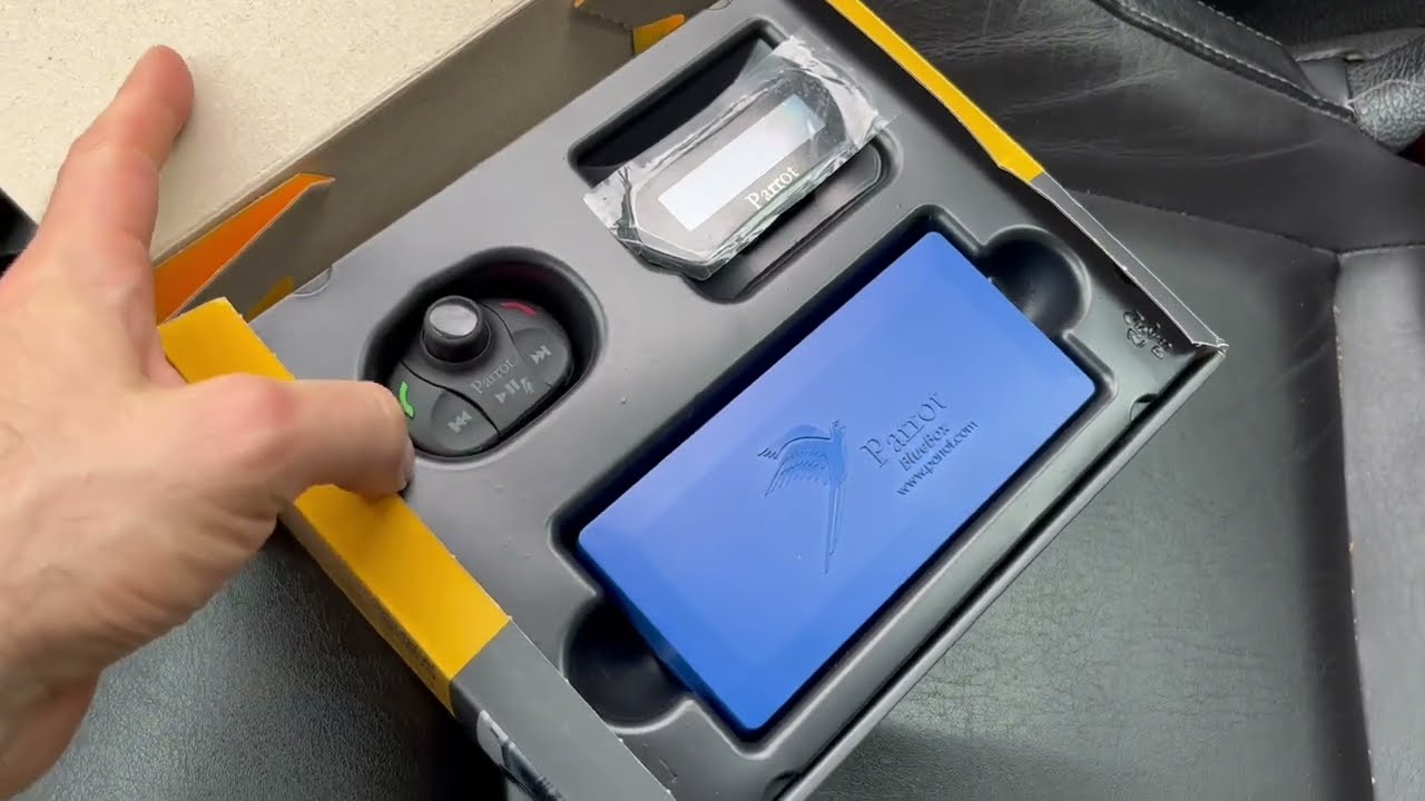 Installer le bluetooth dans sa voiture (kit Parrot)