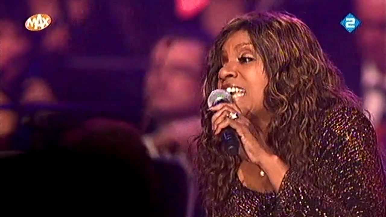 Gloria Gaynor & Metropole Orchestra - Never can say goodbye - Maxproms 31-12-11 HD