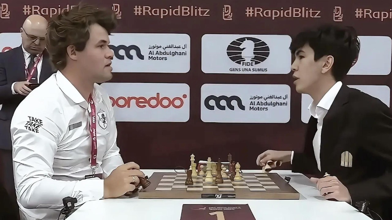 Magnus Carlsen vs Javokhir Sindarov / World Blitz 2025 / Sindarov is tough opponent even for Magnus