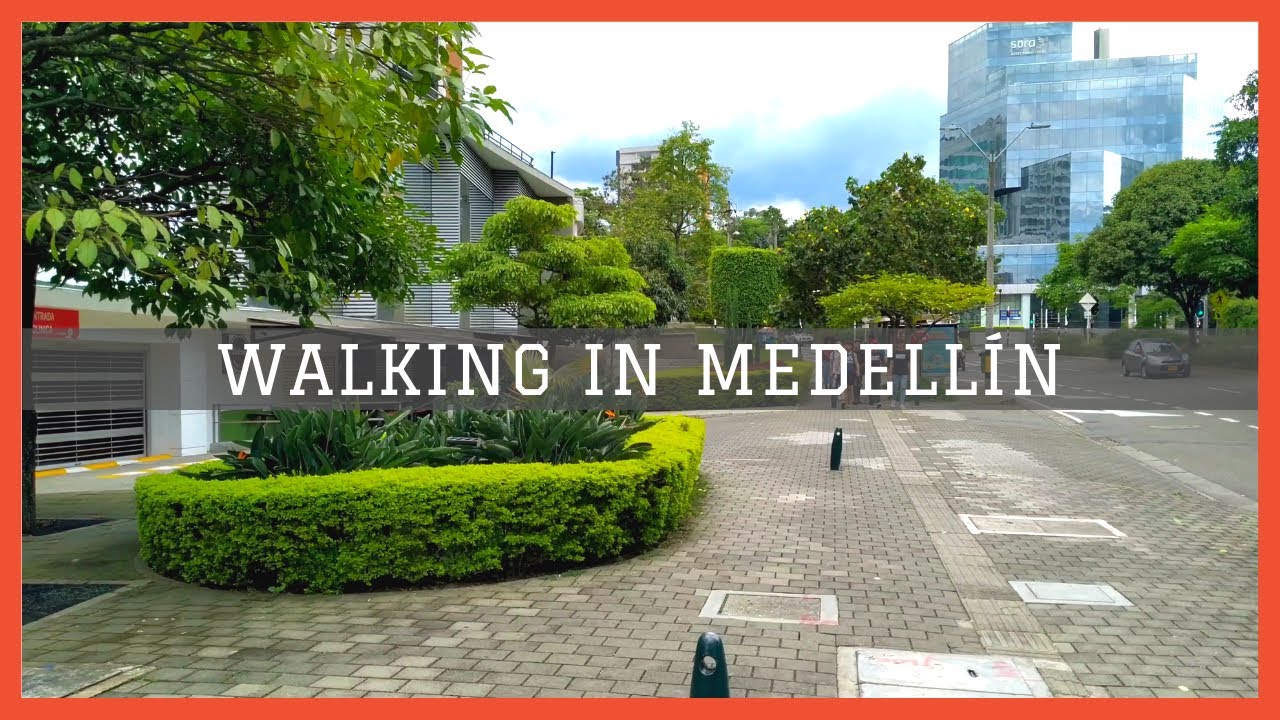 (4K) Walking in Medellín - Caminando por la Avenida el Poblado
