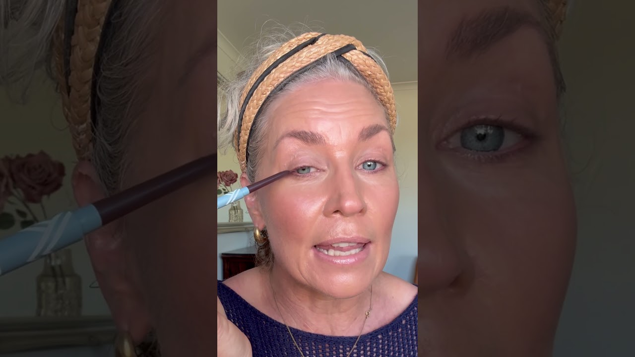 Prime Eyes Glide Eyeliner