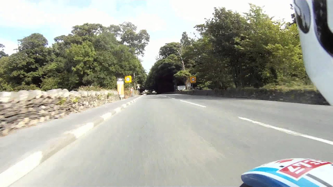 Classic TT 2013 - On Bike - Conor Cummins - Suzuki GSXR1100