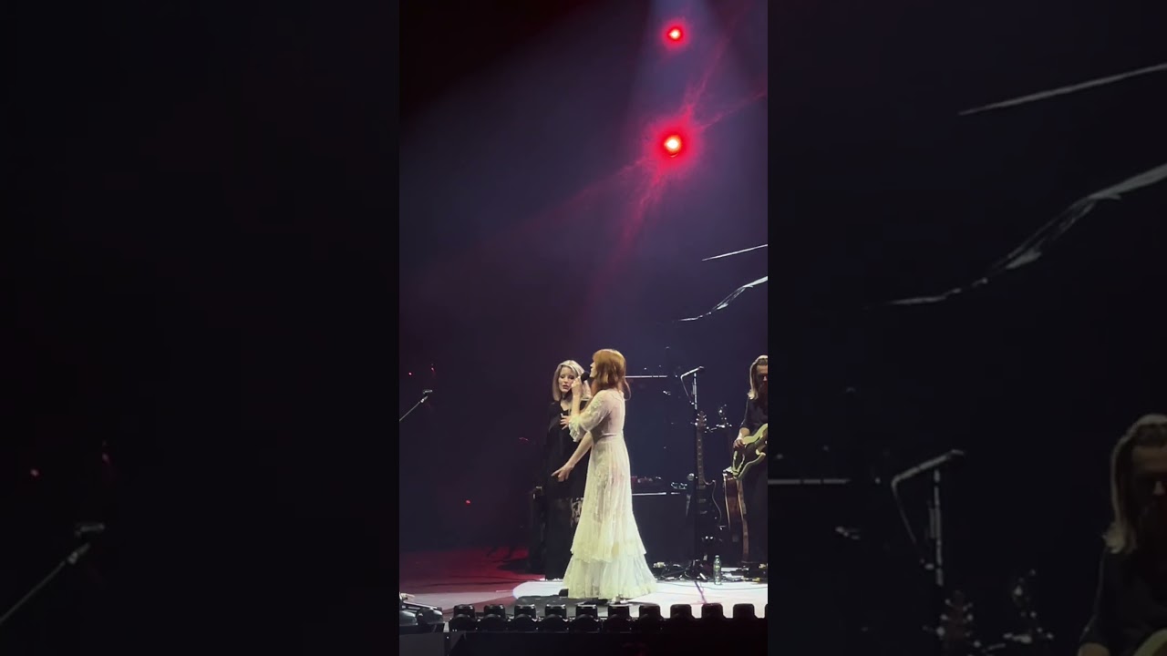 Wie soll ich mich jemals davon erholen 😭 Florence AND Paris??