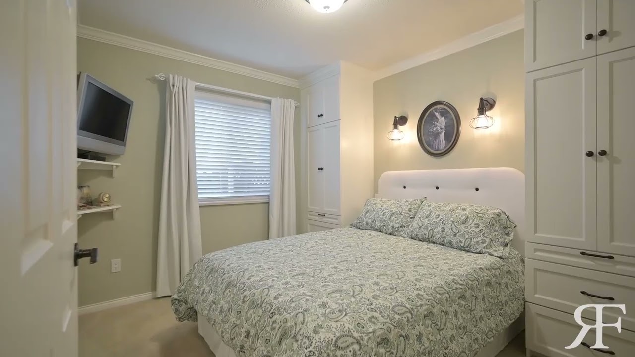 15496 93 avenue, surrey   reece falk