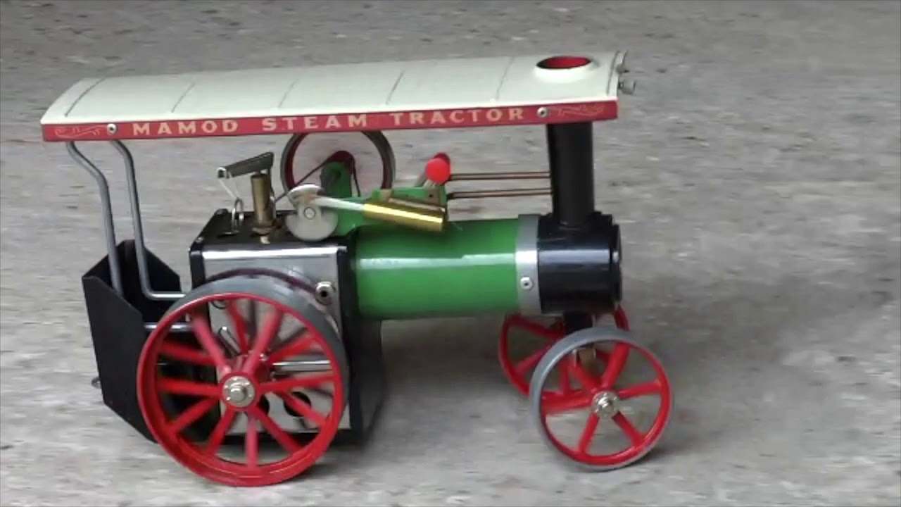 Mamod steam wagon and steam tractor