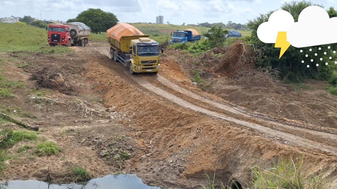 Galera  do chapéu virado 🚛👽