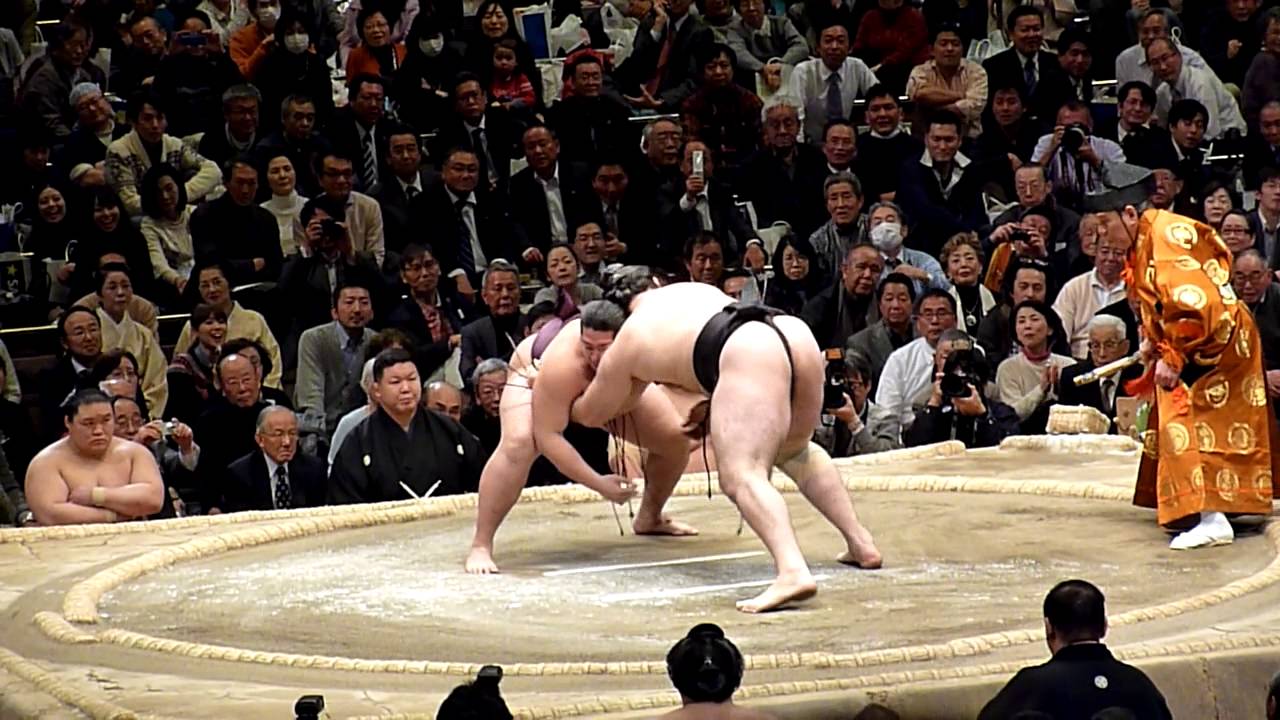 Endo (10-3) - Sekiwake Kotooshu (7-6) , Sumo : Hatsubasho '14