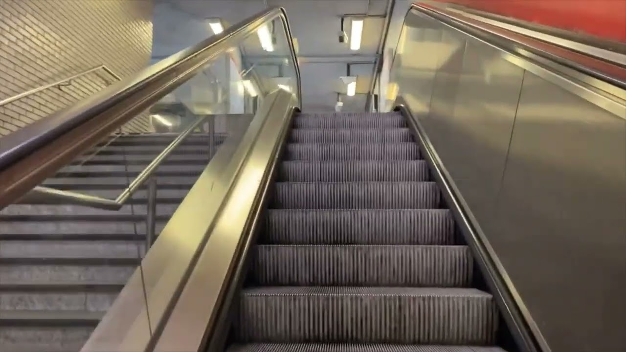 Coolhaven Subway Station in Rotterdam