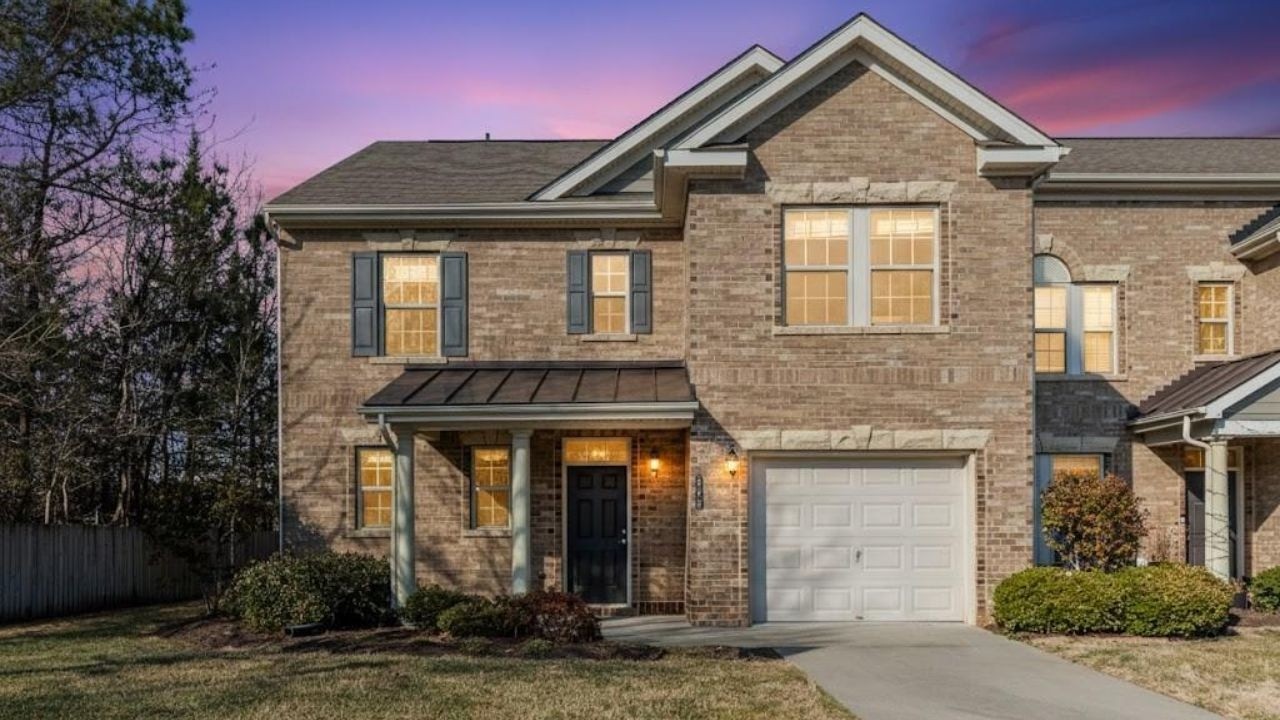 320 Pouncey Pl, Glen Allen, VA 23059