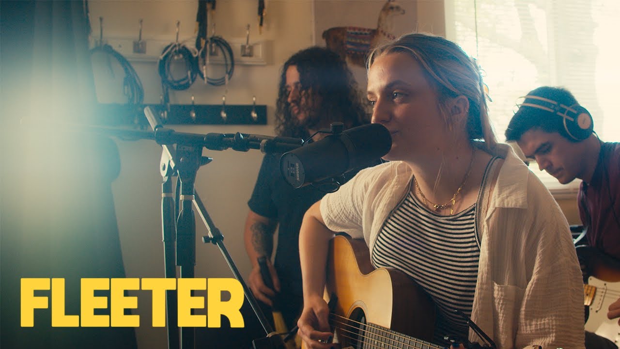 She Was An Hour (Stripped Version) - Fleeter