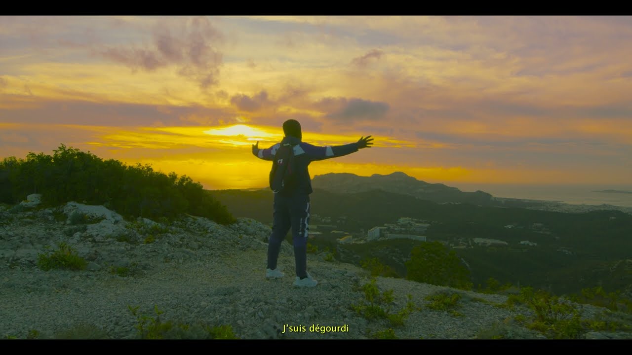 Moubarak - Regarde nos visages [Visualizer]