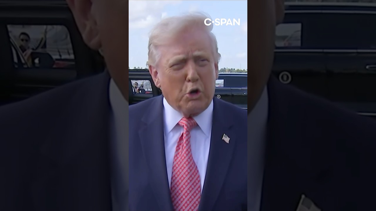 Trump popiera Johnsona w odrzuceniu ustawy przyjętej przez Senat