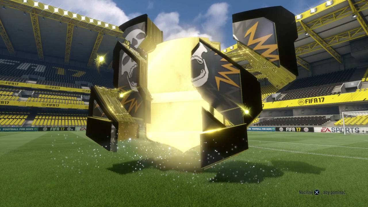 Otwieranie strasznych paczek na Halloween - FIFA 17 Ultimate Team