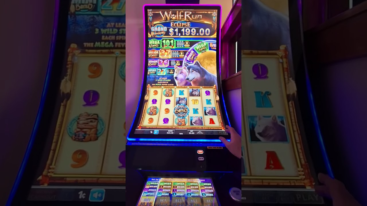 Wolf Run Eclipse,  quick spins on min bets, with $100 Bill, ride or die.