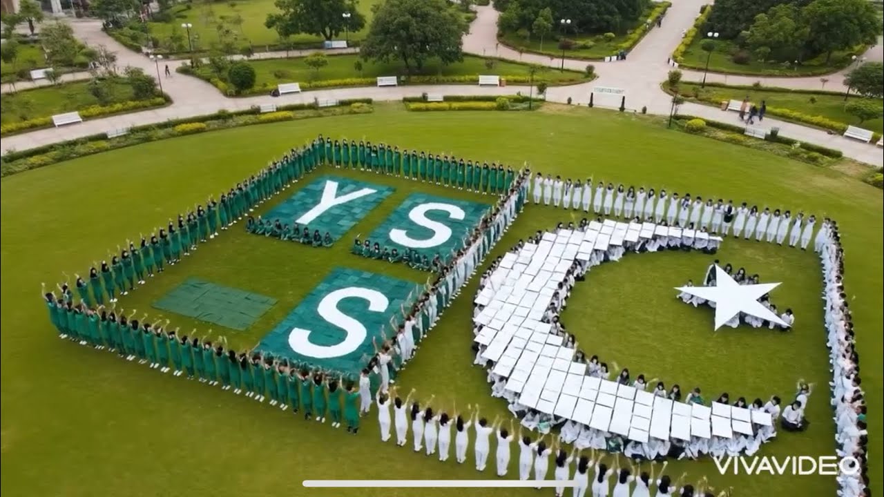 “ROSHAN SITARA”| 14 August Milli Naghma | Yousaf School System”
