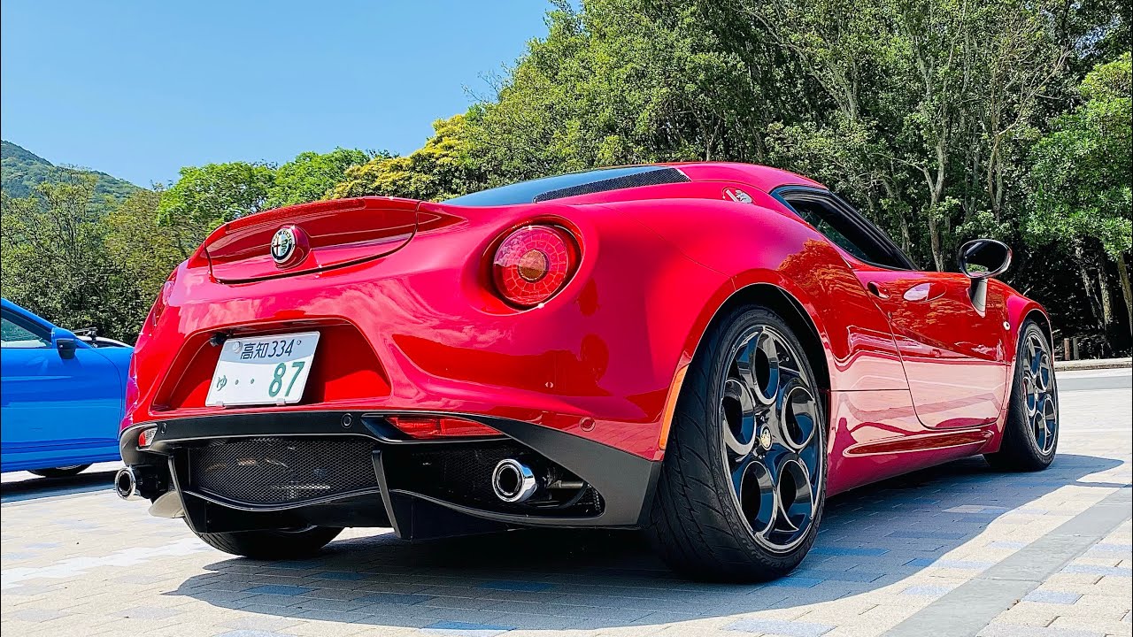 アルファロメオ 4Ｃエンジン始動音。スポーツパッケージ、スポーツエグゾースト。#4c #アルファロメオ4c #alpharomeo