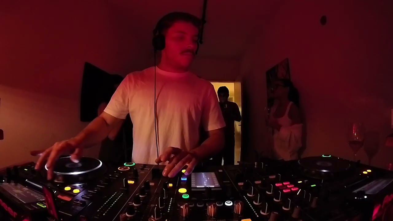 MATTEU - MicroSession #002