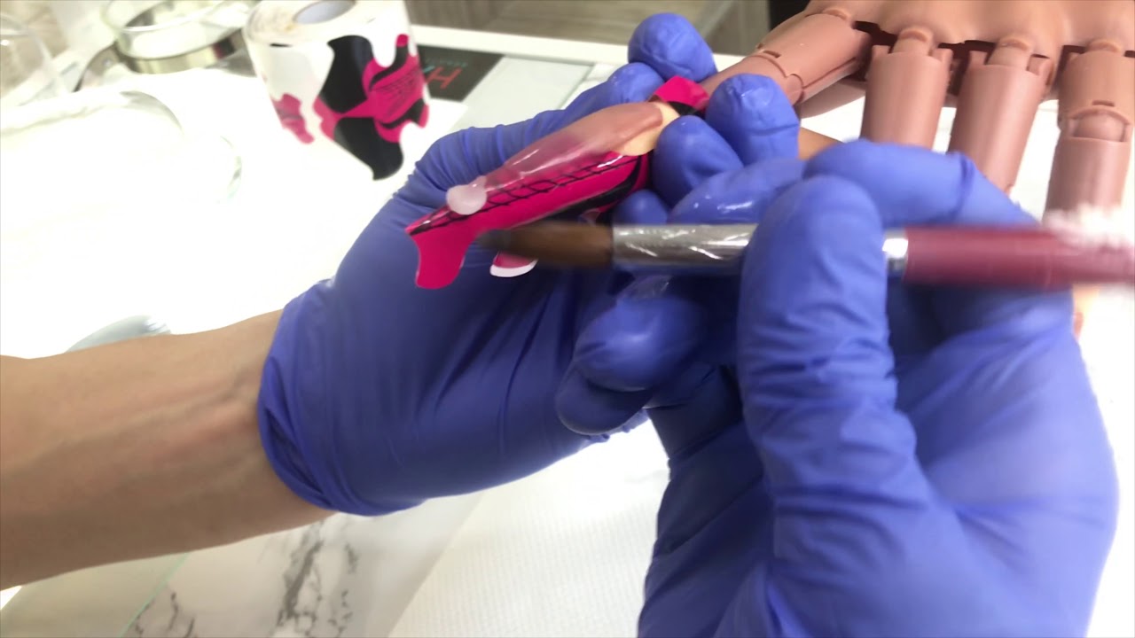 IZLIVANJE STILETO NOKTA / SCULPTING STILETTO NAIL SHAPE