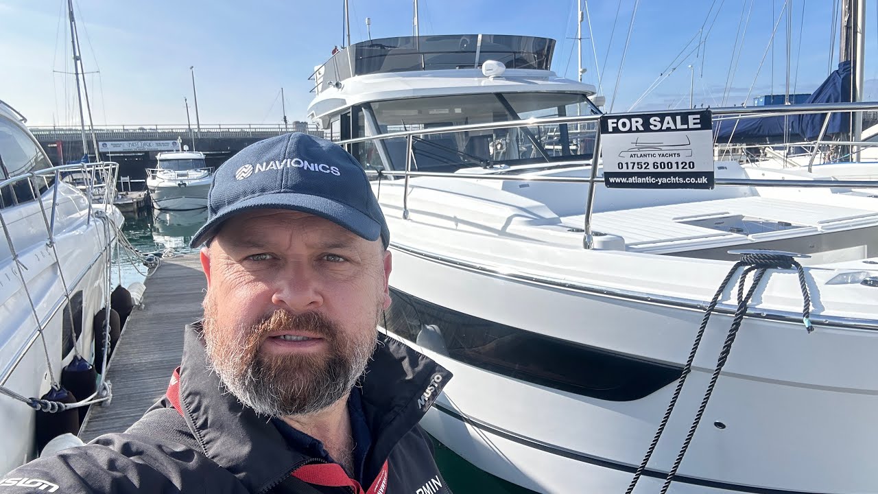 In action 💪 Jeanneau Merry Fisher 1295 Full video Dartmouth trip. The biggest Merry Fisher todate