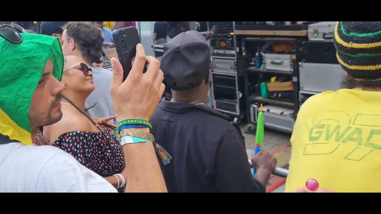Aba Shanti-i notting hill carnival Monday 2024. tuff tune!