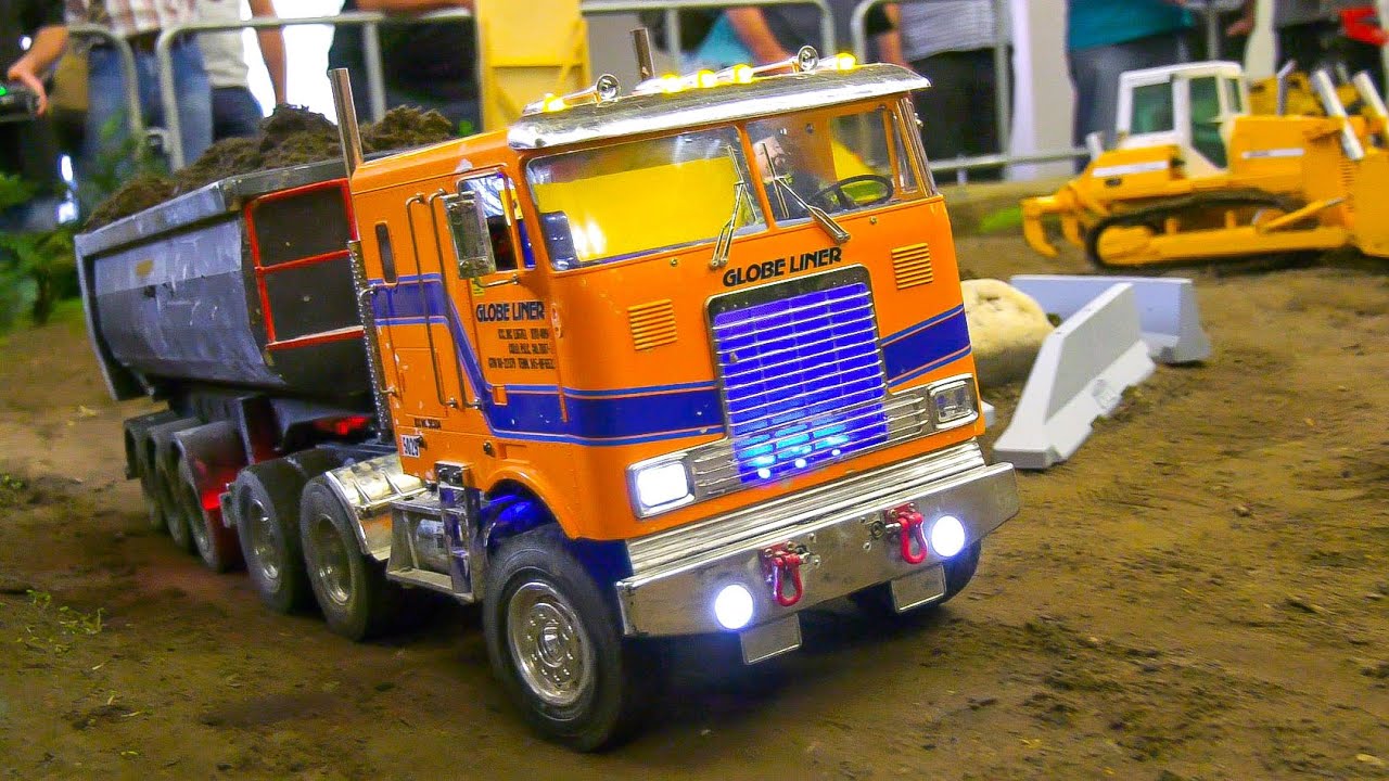 STUNNING RC TRUCKS, RC TRACTORS, RC MACHINES IN ACTION!! *Tamiya Globe Liner Truck, RC Excavator