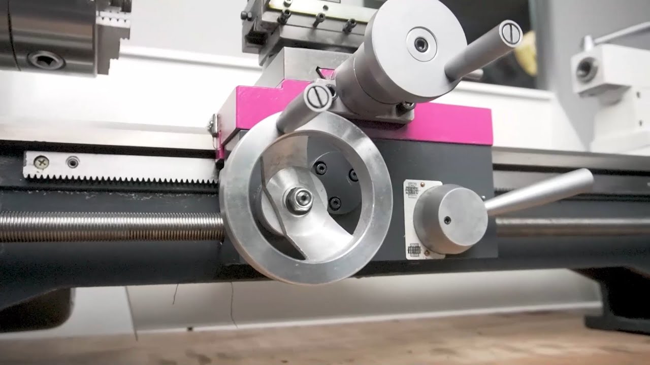 Tour &agrave; m&eacute;taux -  Optimum TU 2406