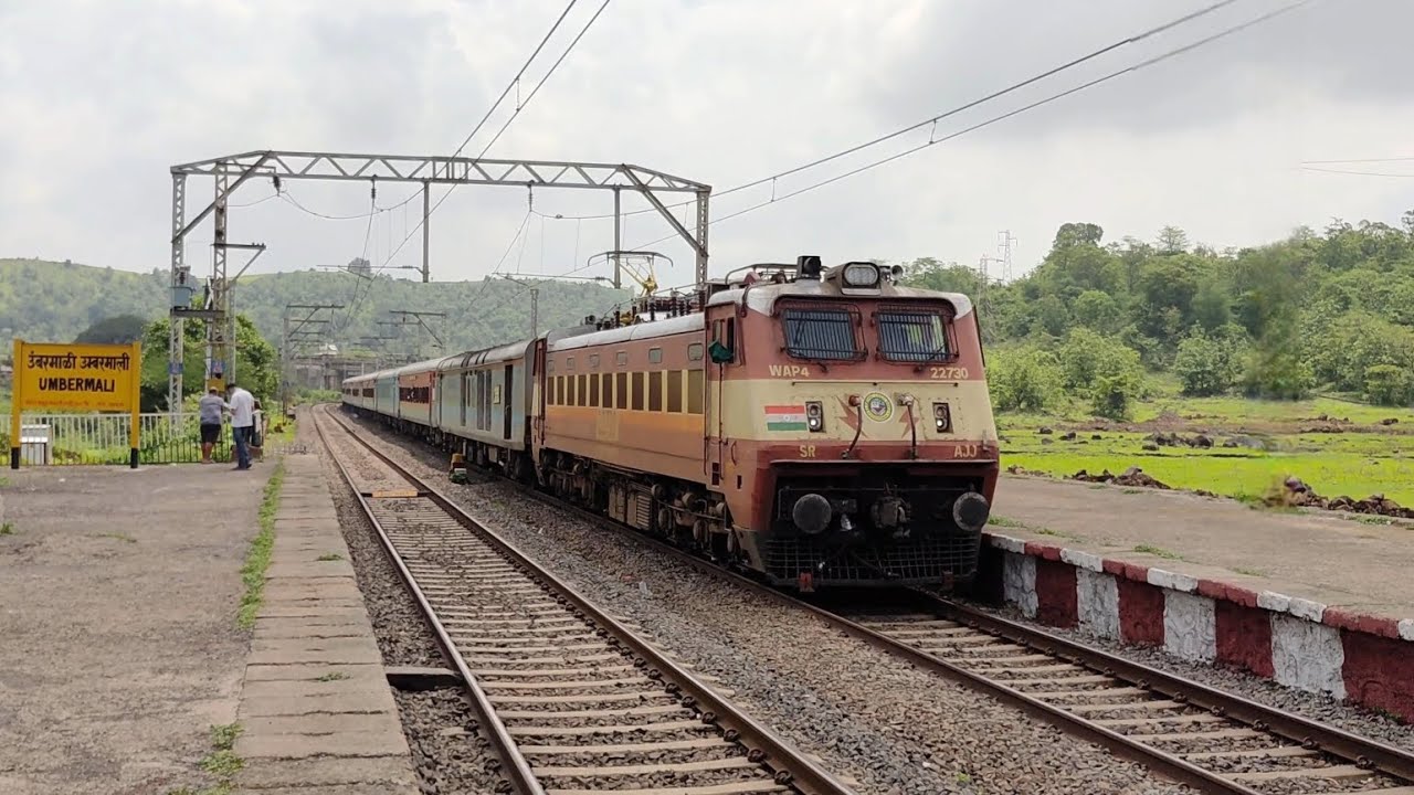 BACK TO BACK HIGH SPEED ACTION 🎬 IN THANSIT AND UMBERMALI RAILWAY STATION