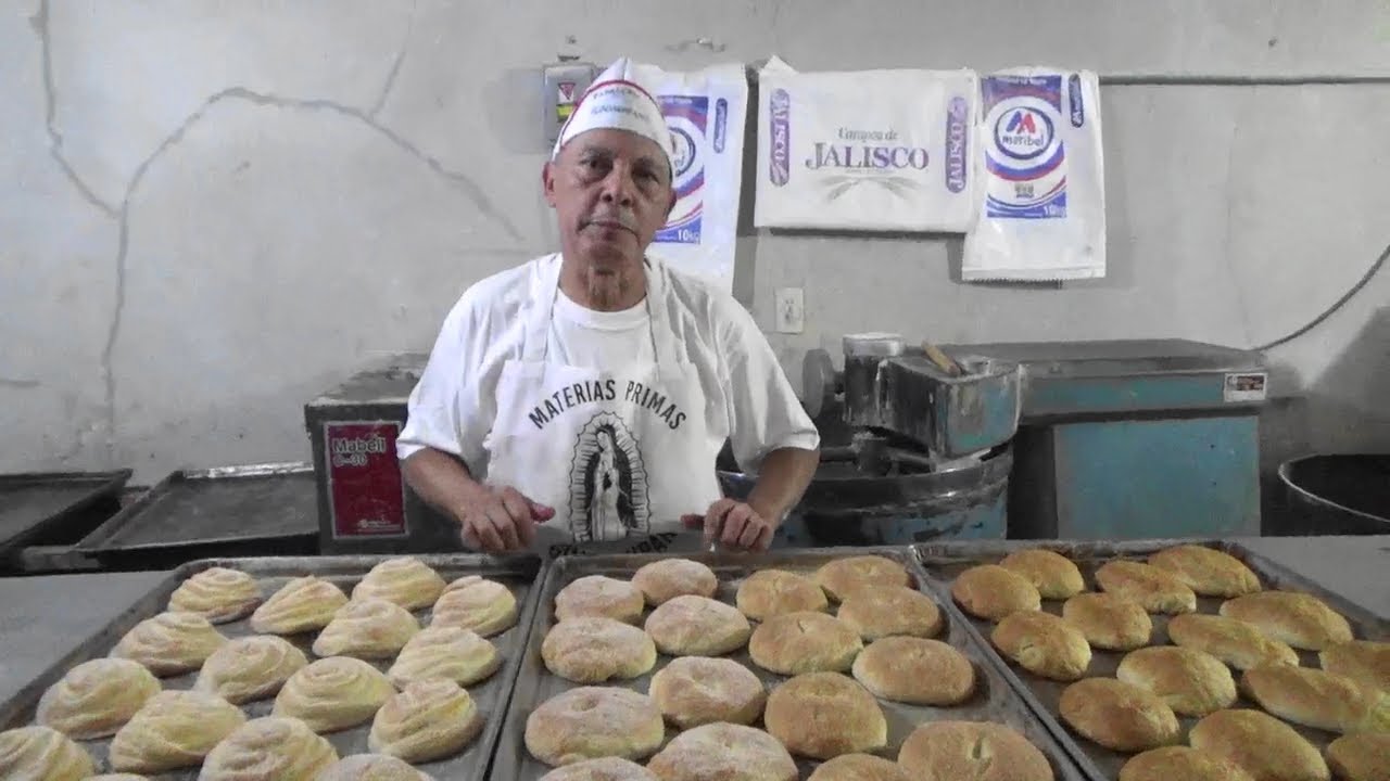 pan hojaldrado y novias