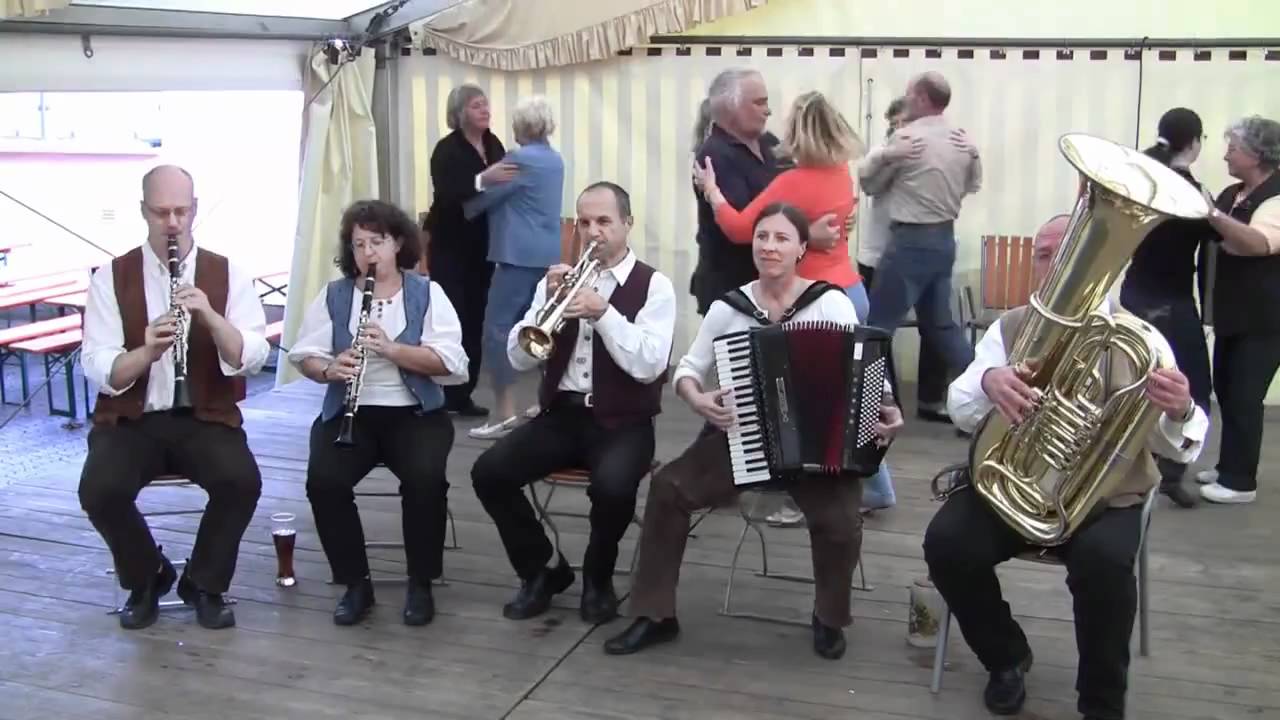 die Fränkischen Straßenmusikanten - Jessas, ham mir an Durscht (Schottisch)
