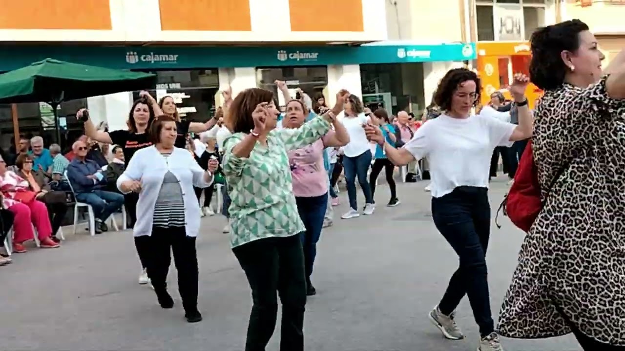 Ball de plaça de Torreblanca. Grup de danses la Lliura de Torreblanca.